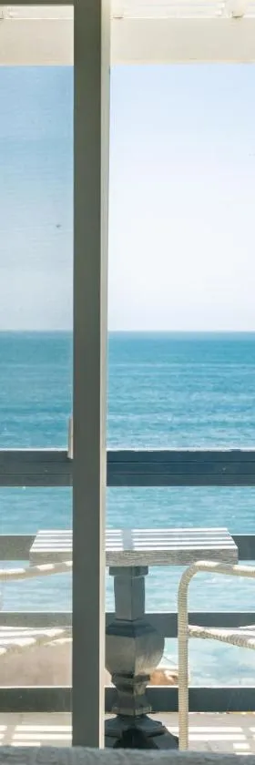 Laguna Cove Hotel，位于拉古纳海滩的酒店
