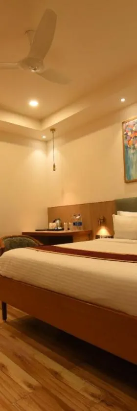 Hotel Tathagat Ashok，位于王舍城的酒店