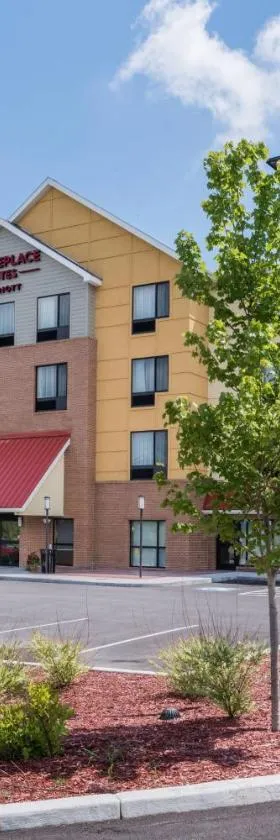 TownePlace Suites by Marriott New Hartford，位于New Hartford的酒店