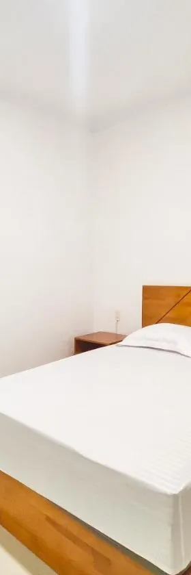 Urbanview Hotel Pelita Inn Medan，位于Pulauberayan Dadap的酒店