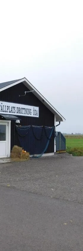 Drottning Ödas Boende，位于Degerhamn的酒店