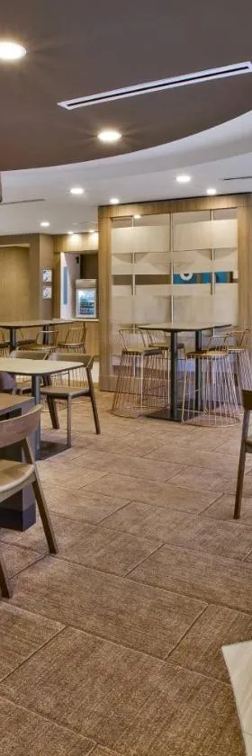 SpringHill Suites by Marriott Pittsburgh Butler/Centre City，位于巴特勒的酒店