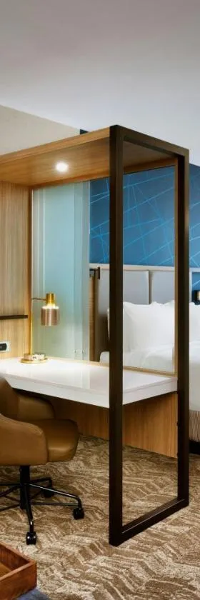 SpringHill Suites by Marriott Cottonwood，位于卡顿伍德的酒店
