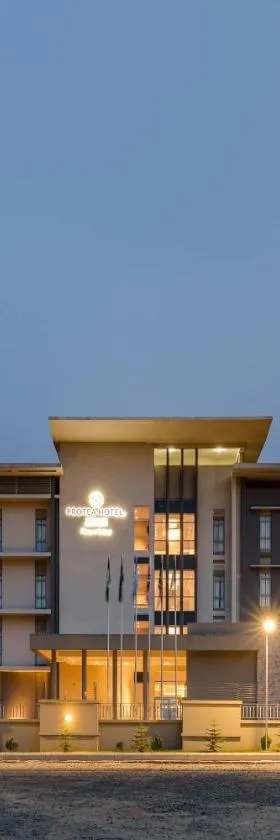 Protea Hotel by Marriott Owerri Select，位于奥韦里的酒店