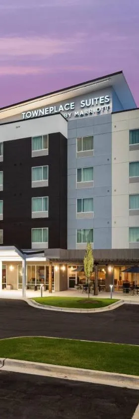 TownePlace Suites by Marriott Fort Mill at Carowinds Blvd，位于米尔堡的酒店