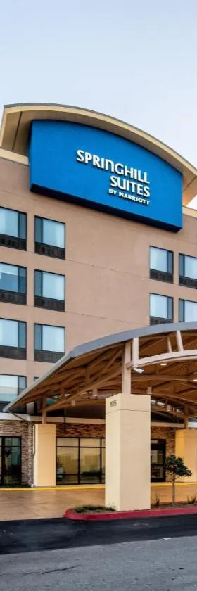 SpringHill Suites by Marriott Oakland Airport，位于奥克兰的酒店