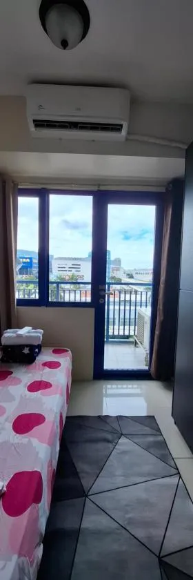 King of kings at SEA RESIDENCES，位于马尼拉的酒店