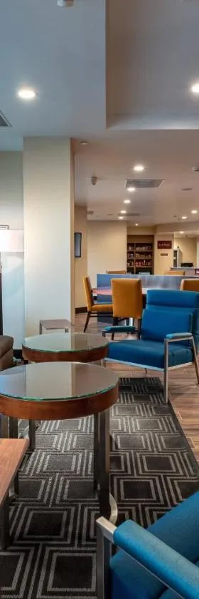 TownePlace Suites by Marriott Toledo Oregon，位于俄勒冈州的酒店