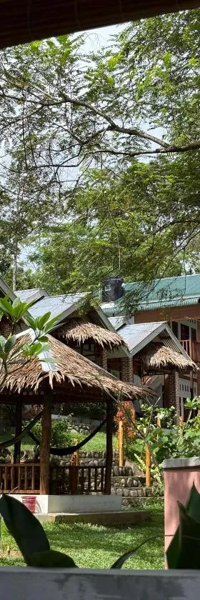 Asim Paris Guesthouse & jungle trekking，位于武吉拉旺的酒店
