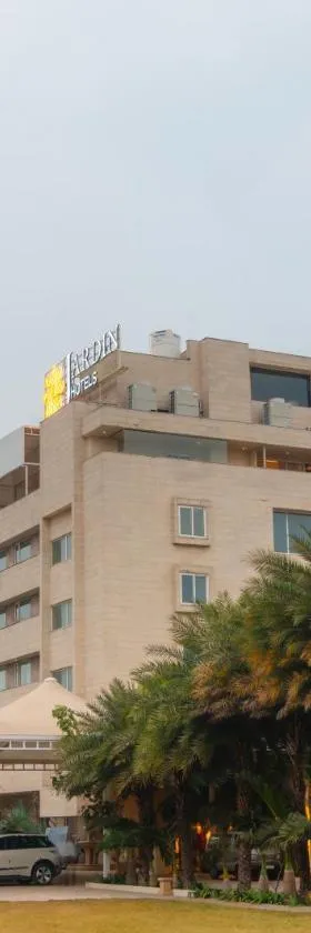 Jardin Hotels Teen Imli，位于印多尔的酒店