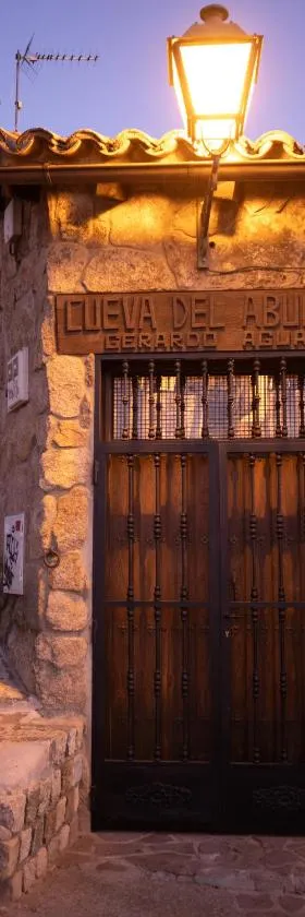 Cueva del abuelo，位于埃尔莫拉尔的酒店