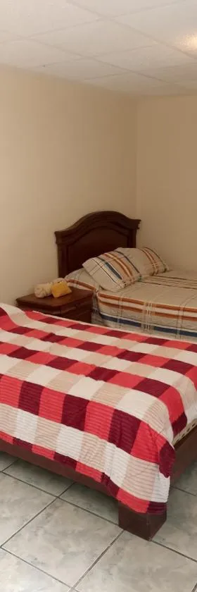 Gardenias Suites Full，位于伊瓦拉的酒店