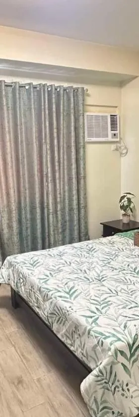 MBMJs Condo ONE Regis，位于巴科洛德的酒店