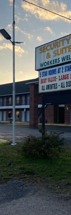 Security Inn and Suites，位于莱克城的酒店