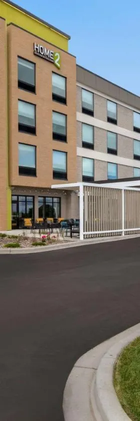 Home2 Suites By Hilton Sheboygan，位于希博伊根的酒店