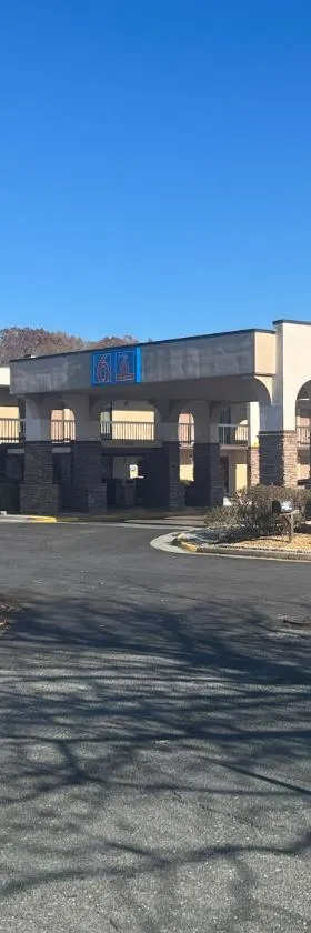 Motel 6 Stafford, VA Quantico，位于斯塔福德的酒店