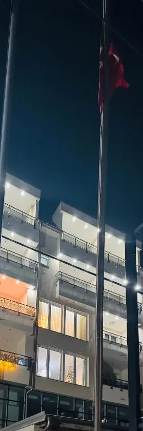 Hotel Majestic，位于斯特鲁加的酒店