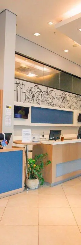 ibis budget BH Afonso Pena Savassi，位于贝洛奥里藏特的酒店