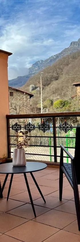 Las Casucas de Remoña，位于埃斯皮纳马的酒店