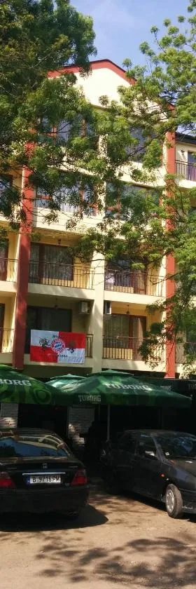 Central Park Family Hotel，位于卡瓦尔纳的酒店