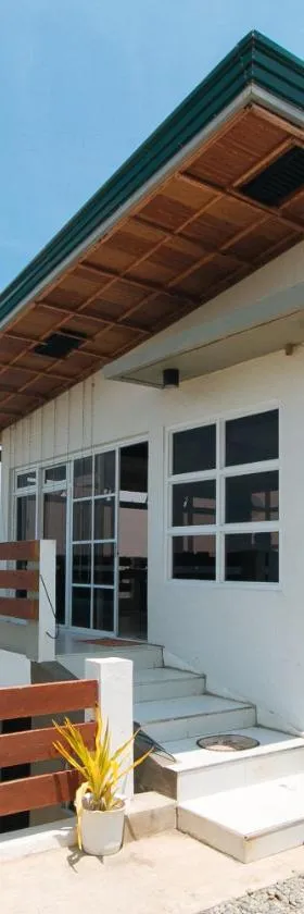 E. Moreno Recreation Beach Resort Ilocos Sur，位于Candon的酒店