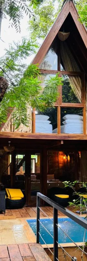 Pearl in the Jungle with Private Pool，位于哈伯勒内的酒店