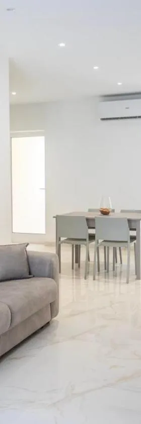 2 bedroom apartment in gudja，位于Gudja的酒店