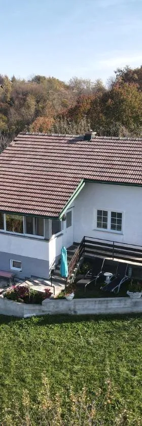 KUĆA ZA ODMOR JURINO GNIJEZDO，位于Jarki Horvatićevi的酒店