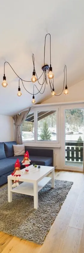 Majestic View Alpine Retreat，位于塔什的酒店