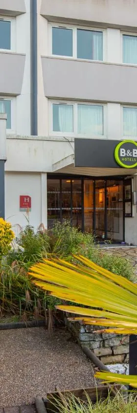 B&B HOTEL Orléans Nord Saran，位于萨兰的酒店