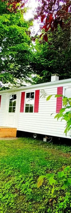 Camping Baroudeurs，位于Lagraulière的酒店