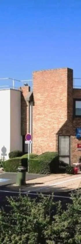Ibis Budget Clermont Ferrand - Le Brezet - Aeroport，位于克莱蒙费朗的酒店