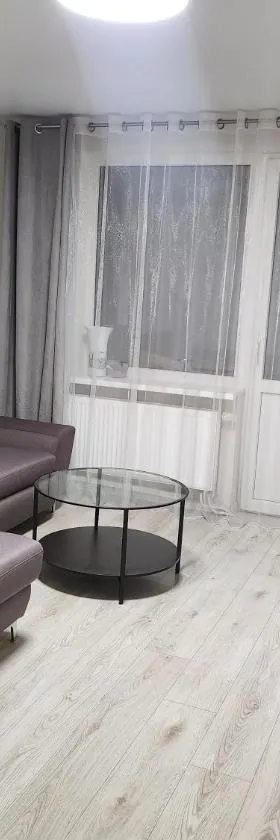 Jaukūs 3 kambarių "Tulpių" apartamentai Telšiuose，位于特尔希艾的酒店
