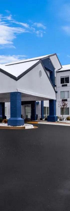 Best Western Plus Fenton，位于芬顿的酒店