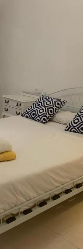 Casa rural Entre Dos Rios，位于Murillo de Río Leza的酒店