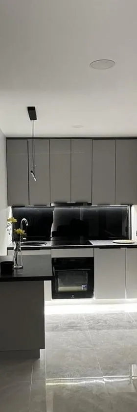 LUX Apartamentai，位于马里扬泊列的酒店