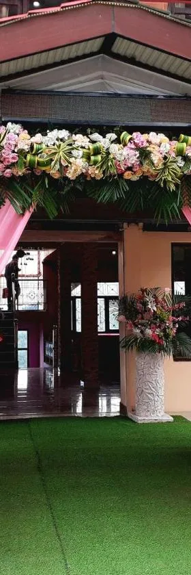 Ashirwad Homestay near Kufri，位于Theog的酒店