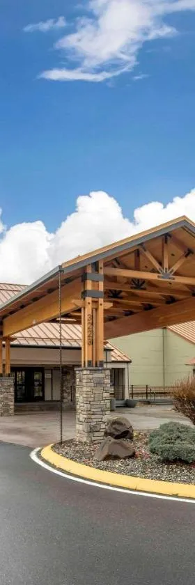 Columbia River Hotel, Ascend Hotel Collection，位于达尔斯的酒店