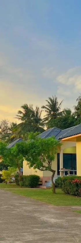 Thungwua laen resort，位于Ban Khuan的酒店
