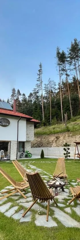 4U LUXURY VILLA，位于多斯帕特的酒店
