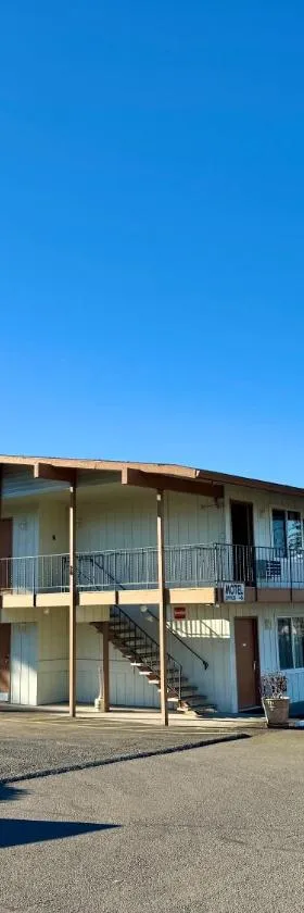 斯努兹旅馆，位于威尔逊维尔的酒店