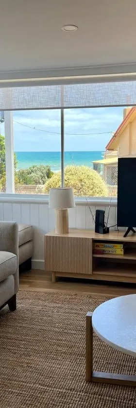Magpie Sands - Coastal Escape & Wine Country - Beachside Getaway，位于阿丁格海滩的酒店