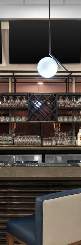 Homewood Suites By Hilton Downers Grove Chicago, Il，位于唐纳斯格罗夫的酒店