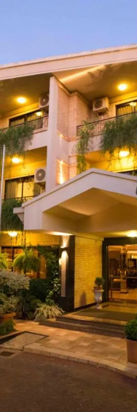 Las Ventanas Hotel Boutique，位于埃斯特城的酒店