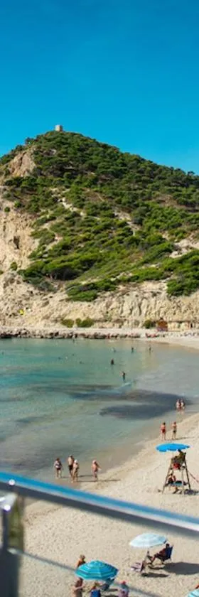 Hotel La Cala Finestrat，位于卡拉德费斯特拉特的酒店