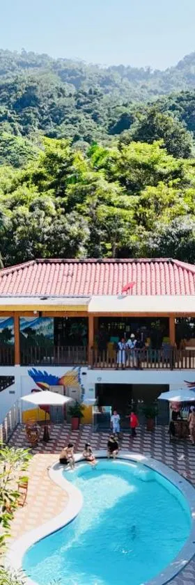 Senderos del Mar - Tayrona，位于伯里塔卡的酒店