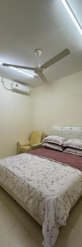 Adawiyah Guest House, Gambang，位于甘孟的酒店