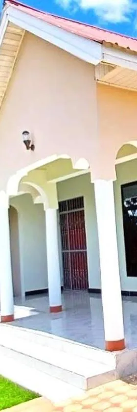 Safi House，位于Boma la Ngombe的酒店