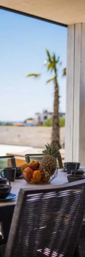 Arcadia - Beach villa n.1，位于普利拉卡的酒店