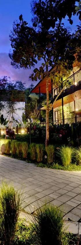 Sandesh Water Edge Kabini，位于Begūr的酒店
